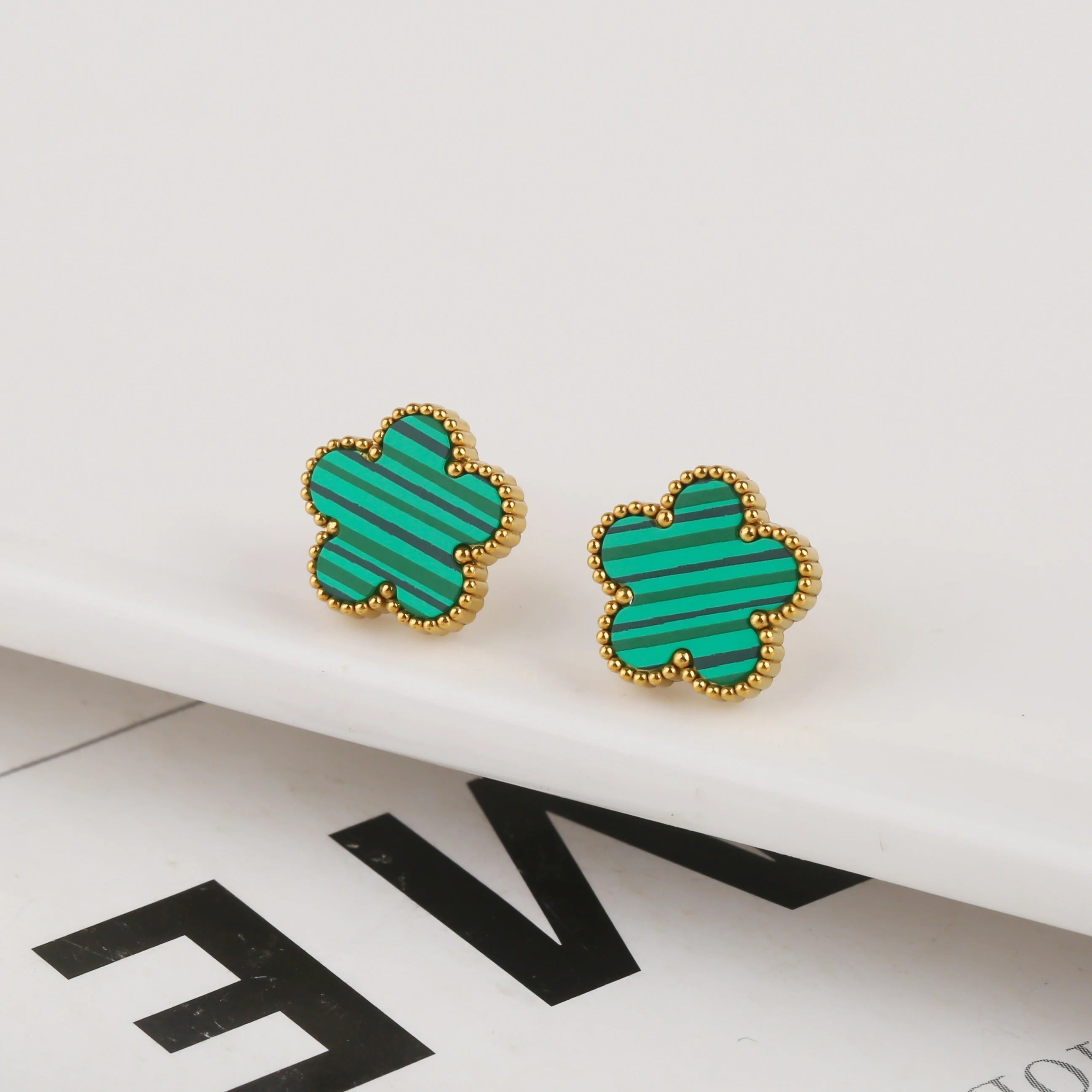 AMSTERDAM | GREEN EARRINGS